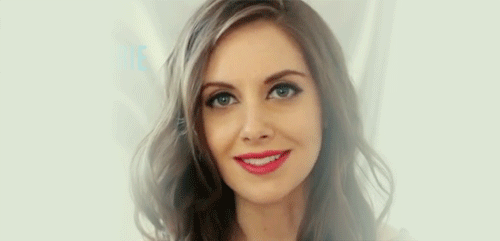 onlyalisonbrie:  OnlyAlisonBrie.tumblr.com 