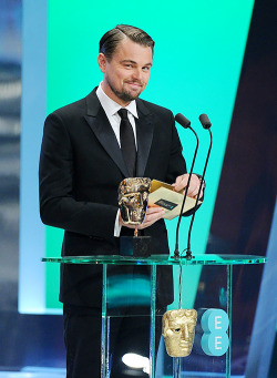   Leonardo DiCaprio presenting the award