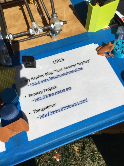 iktutkikk: Hva med en 3D-printer som du selv har bygd som igjen skriver ut deler til ny 3D-printere?