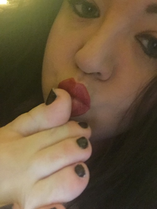 sirsdirtygrrl: Kissies