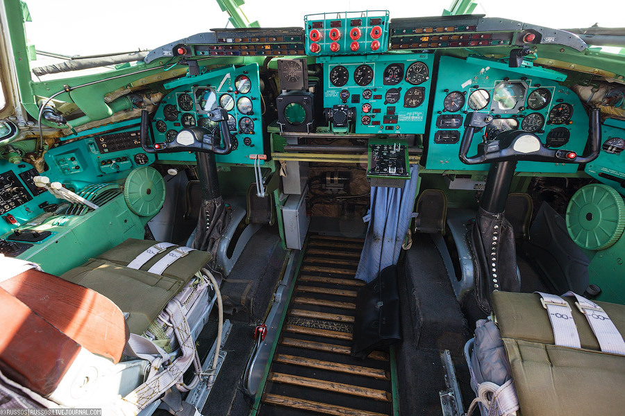 rocketumbl:  Tu-95MS