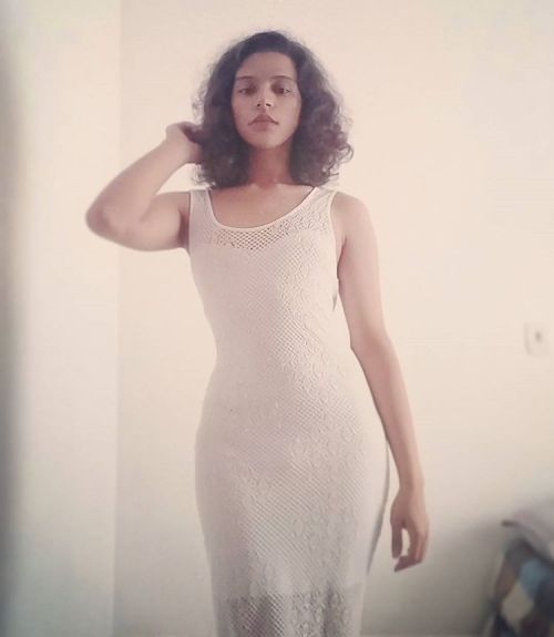 milkstarved:  spectrumofadistantdream:  Loving my hair more and more as it grows 😌  You look like an angel omg 