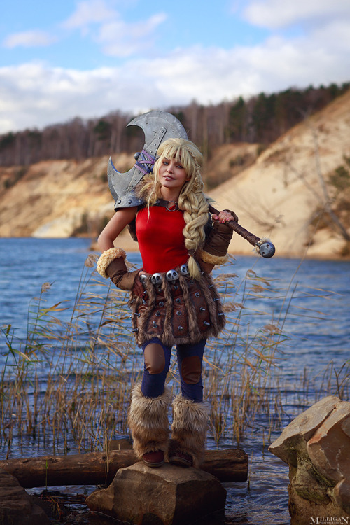 How to Train Your DragonKalinkaFox as Astridphoto by mehttps://www.instagram.com/milliganvick/