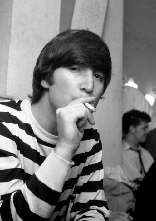 staypulp:  John Lennon   (adsbygoogle = window.adsbygoogle || []).push({}); 