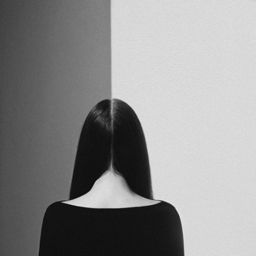 misswallflower:Photography by Noell Oszvald