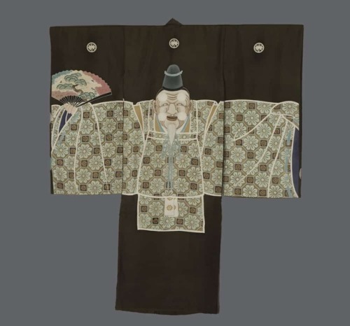 Boy’s ceremonial kimono. Meiji period (1868-1911), Japan.  The Kimono Gallery. An exceptional plain 