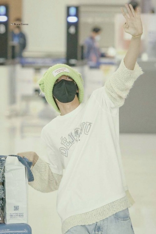 hoseokkie-caeks - hobi's~.