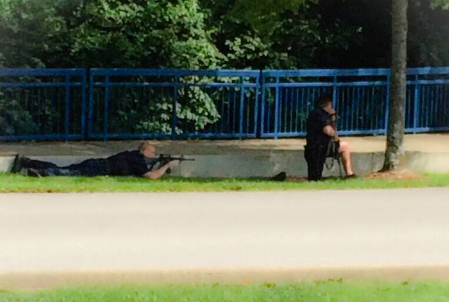 your-american-average:  libertariantimes:  Chattanooga Mass Shooting  Libertarian