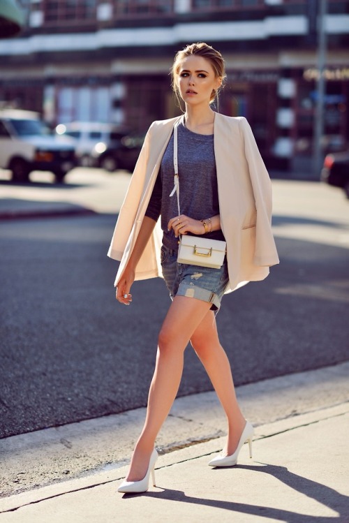 Kristina Bazan Follow http://celebrity-legs-and-heels.tumblr.com/ for more! (via 6a9366af155a3587efc