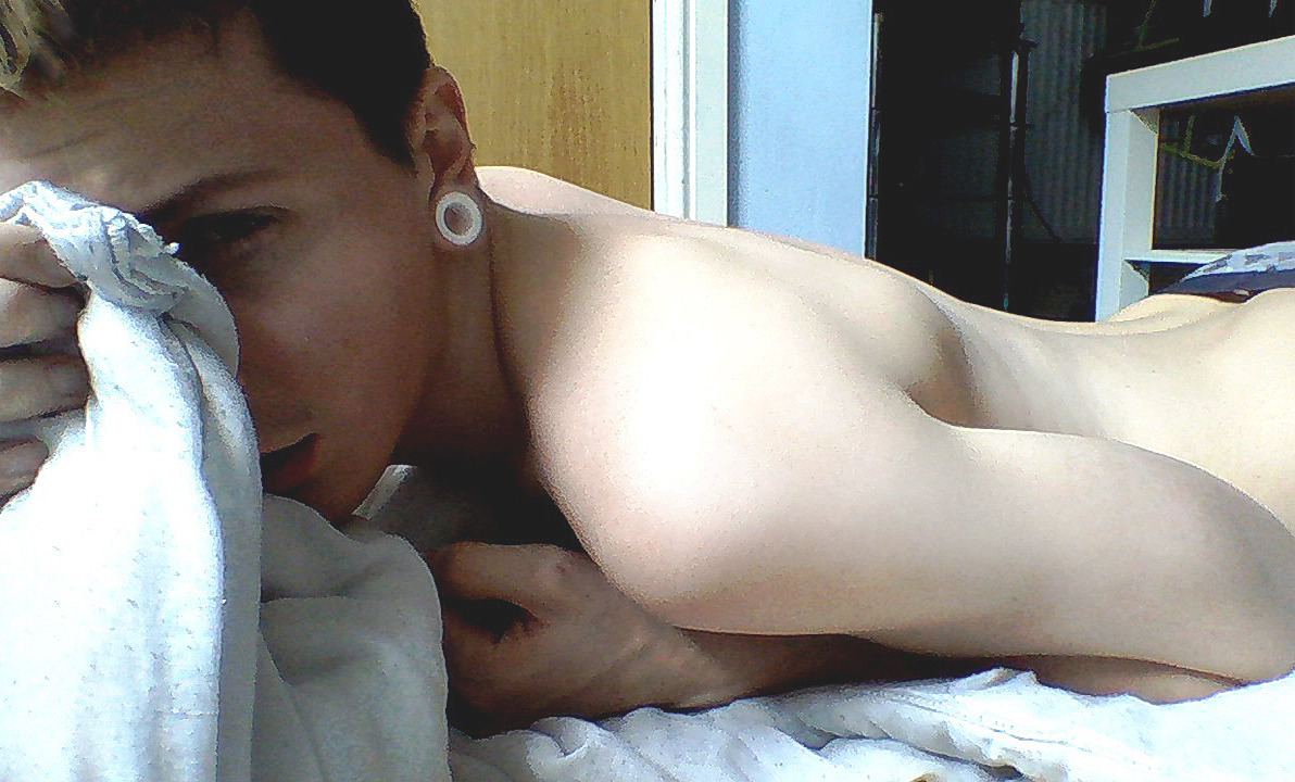 rpvvv:  lxscivious:  -  ✡ pale guys ✡