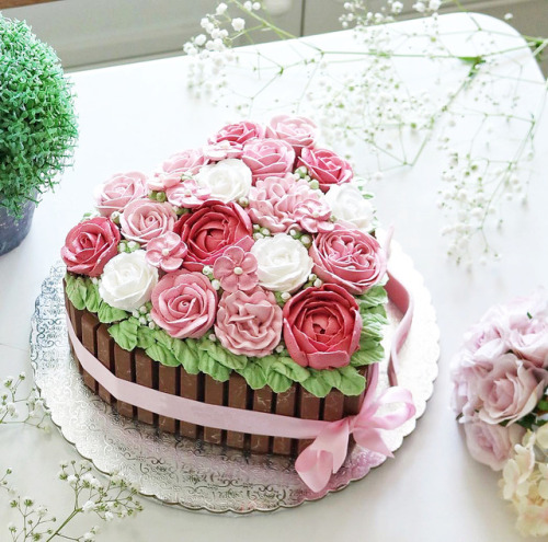 Designer Cakes | by lulukaylacupcake