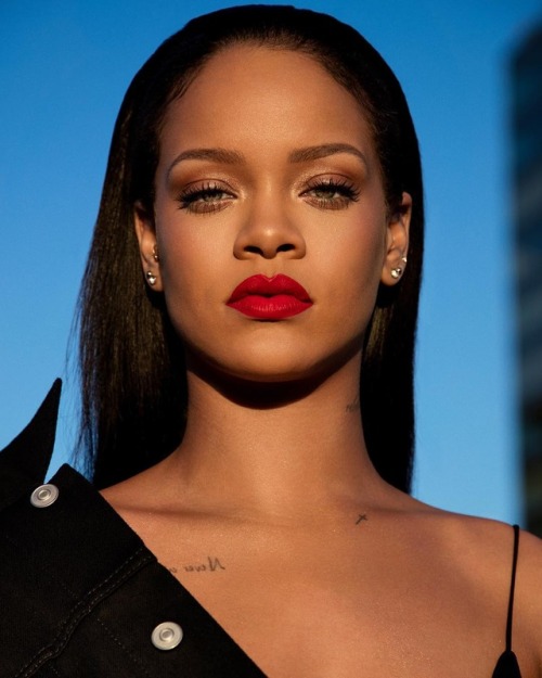 Porn rihannasuperlit:  LINK TO NEW TRACK : https://open.spotify.com/track/5etAvVYky3o7LTfSy5Yzzb photos