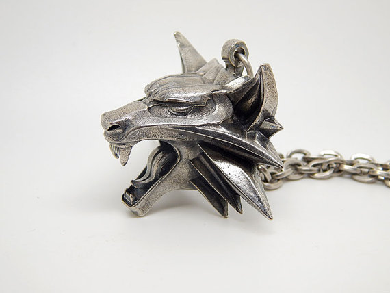 coolthingsyoucanbuy:  The Witcher wolf necklace