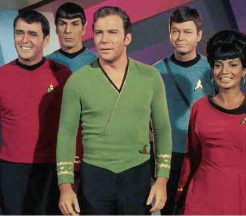 janey-jane:i wore my mashup of Trouble With Tribbles green fatshirt Kirk and Dior’s new look Bar Sui