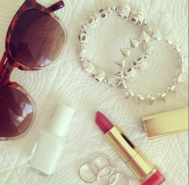 chanelcactus:  Details from yesterday💋 