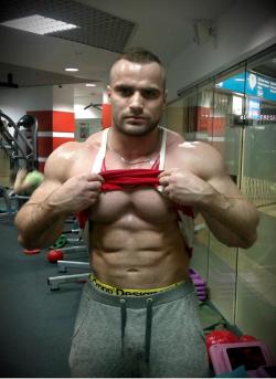 drwannabe:  Yaroslav Babich www.facebook.com/YaroslavBabichMachoStud Submitted by a follower. 