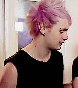 celmmings:   celmmings:  lilac michael appreciation  noa’s holidays presents: ♡