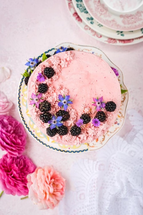 foodffs - VANILLA LAYER CAKE WITH BLACKBERRY BUTTERCREAMFollow...