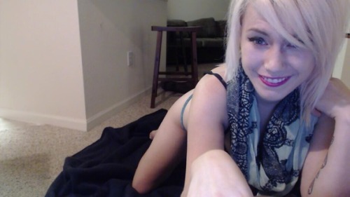 Missymariexo chats up some lucky MGF guy adult photos