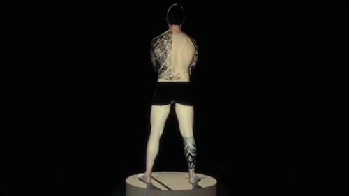sizvideos:  Amazing Videomapping on tattoos, no post-production was used! Watch the video 