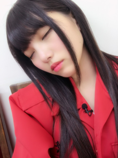 sakamichipost46:  上村莉菜 公式ブログ (2017/02/13 23:48) の画像を反転＆補正など上村莉菜×鈴本美愉上村莉菜×守屋茜
