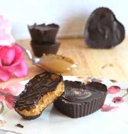 foodffs:  Paleo Sunbutter Cups are a healthy, delicious Valentine’s