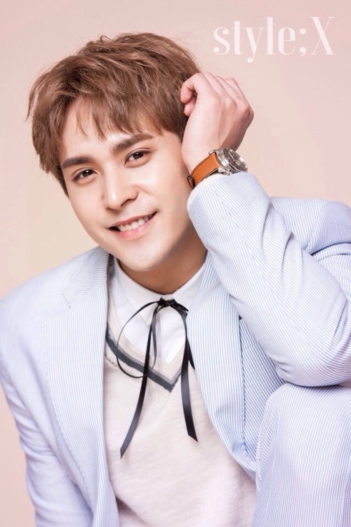 Dongwoon (Highlight) para style; X