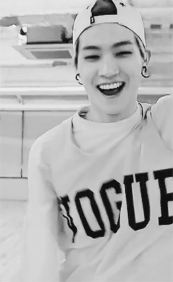 jaebummy:  JB ruining my life. 