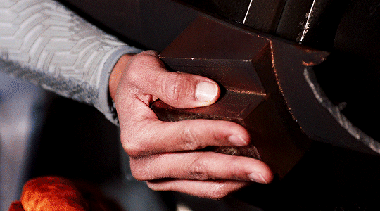 thorodinson: “Val puts on her gloves, cuff on her forearm, boots, and breastplate.