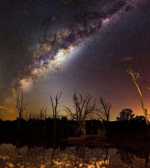 traverse-our-universe:  Milky Way over Western Australia Photos 1 &amp; 2 by inefekt69 