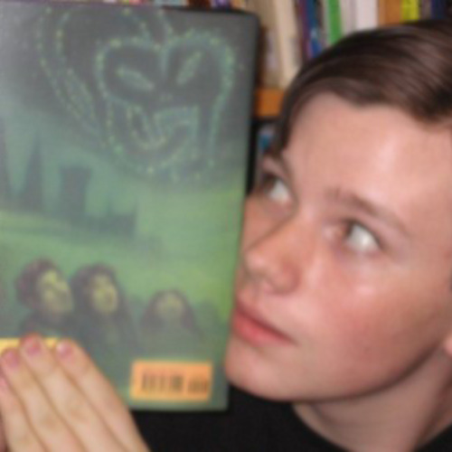 joannerowlinng:  Chris Colfer + Harry Potter 