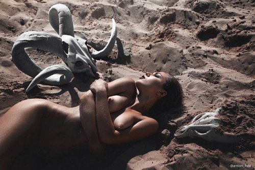 hardasanoak:  Anna Grace (3/3) 