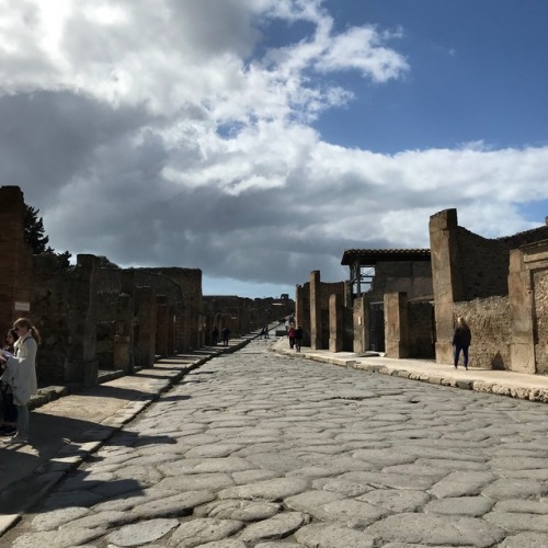Pompeii, Pompei Campania, Italy + ✨a lil rare glimpse of me ✨