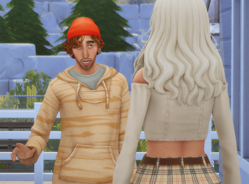 did i mention that blaire is living in evergreen harbor?? knox came and welcomed her to the nei