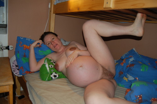 meatyhotdog:  Waiting in the bed for somethingâ€¦ See more of this horny mom at meatyhotdog.tumblr.com 