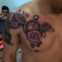 #Tattoo #Tatuaje #Tatu #Tattoos #Tatuajes #Tatus #Ink #Inklove #Reloj #Clock #Alas