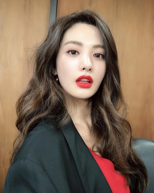 girlgroupinsta: 190117 / jin_a_nana:MISSHA 기대해