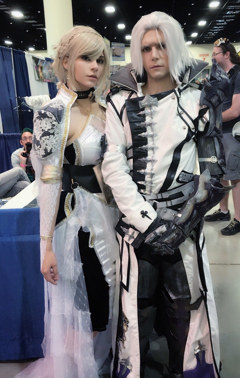 moderatelyokaycosplay:  You can’t sit with us  Luna: @akrcos Ravus: Me!