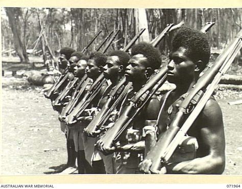 scrapironflotilla:peashooter85:The Papuan Infantry Battalion, Papua New Guinea, World War II.“Soft l