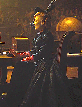 Lady Tremaine + Outfits