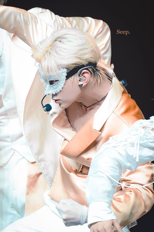 Holy Shit HES BEAUTIFUL