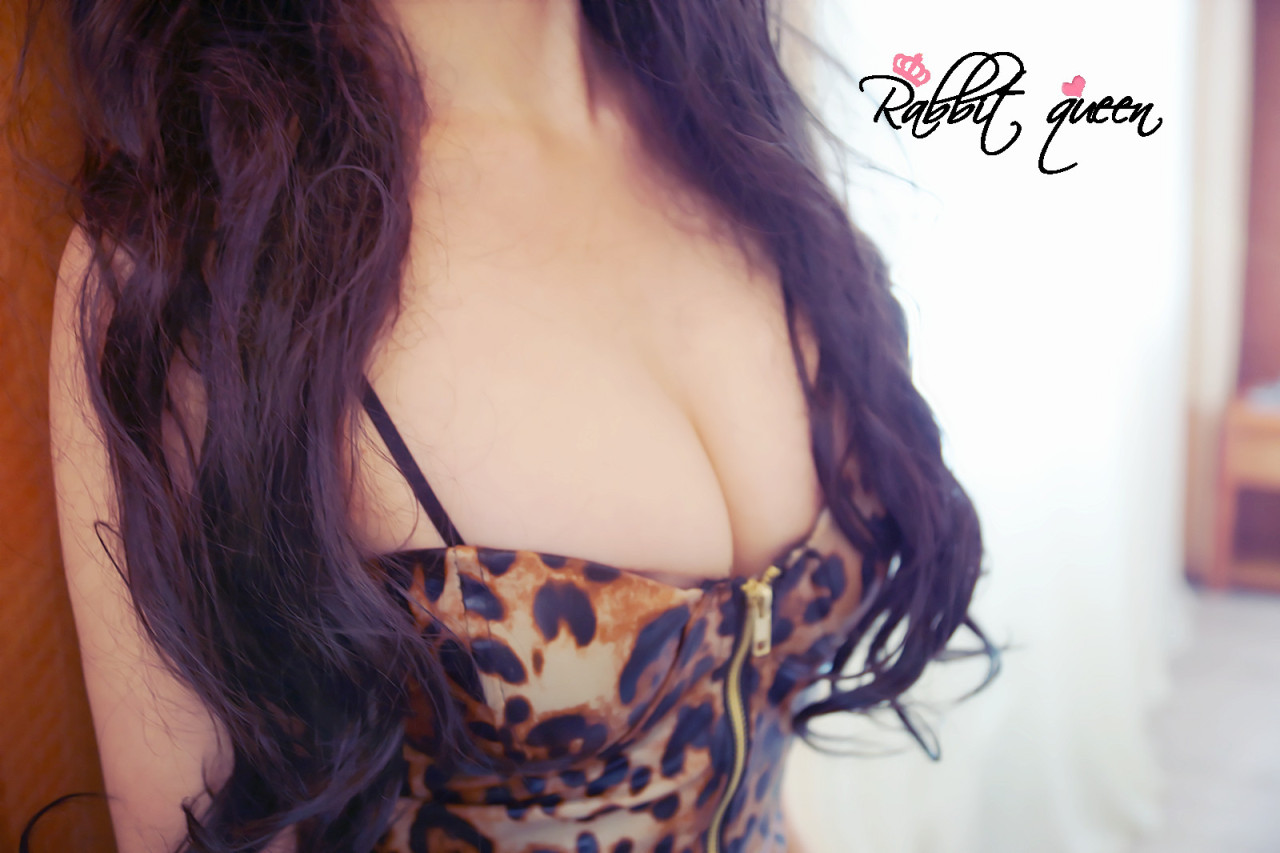 rabbitqueennude:  蕾丝兔宝宝VIP私人定制の齐B豹纹 by www.rabbitqueen.net