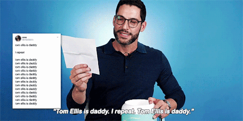 dianasofthemyscira: Tom Ellis Reads Thirst Tweets