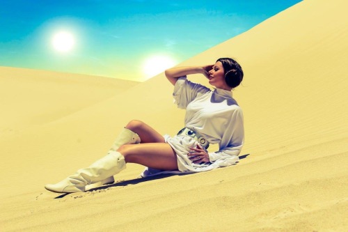 sexynerdgirls:  Lady Jaded as Princess Leia. adult photos