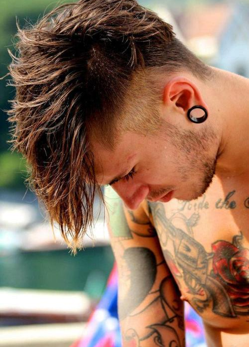 jordanplaysdrums:  im cutting my hair like this. suck a nut if you don’t like it.