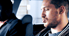 tomshardy: Tom Hardy as Handsome Bob in RocknRolla (2008)