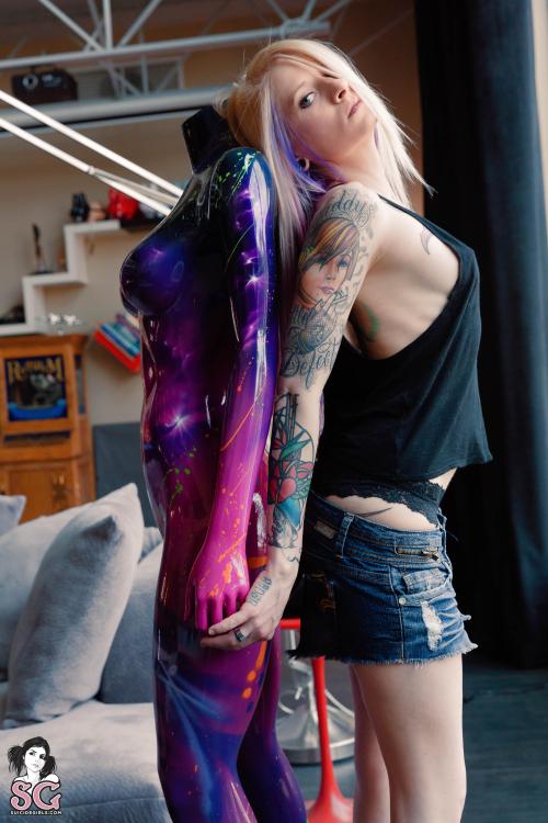 musicgamesandgirls:  Sprocket - Purple Haze
