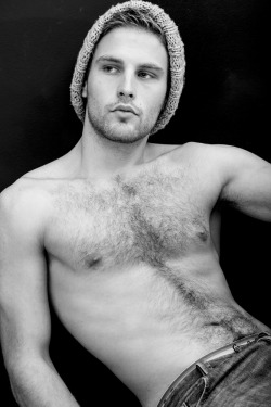 hotmalepicsss:  men-who-inspire-me: Follow me @ http://hotmalepicsss.tumblr.com/ 