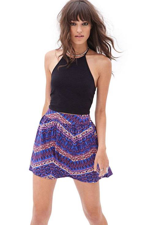 Zigzag Floral Print SkirtSee what&rsquo;s on sale from Forever21 on Wantering.