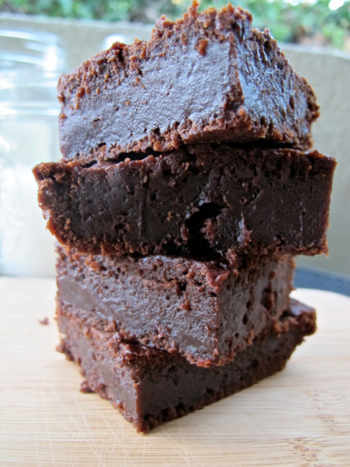 Porn alloftheveganfood:  Vegan Pumpkin Brownie photos